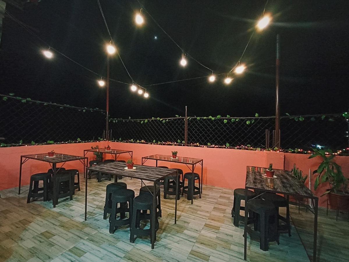 Pamujo Hostel Baclayon Buitenkant foto