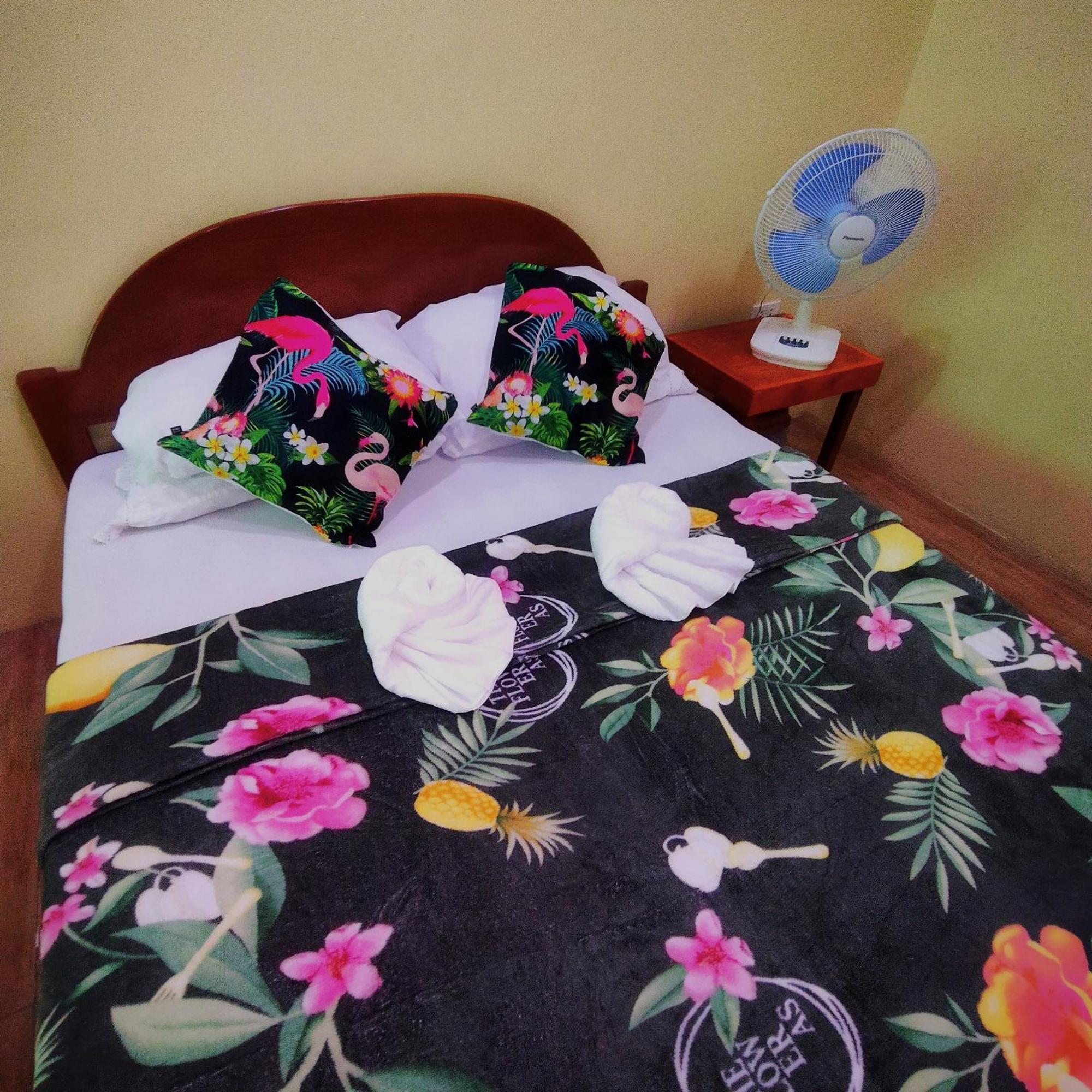 Pamujo Hostel Baclayon Kamer foto